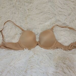 Auden The Icon  Full Coverage Comfortable Lightly Lined T-Shirt Nude size 32A